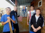Студенты охотно пришли на помощь  бывшей учительнице биологии З.А. Бабановой