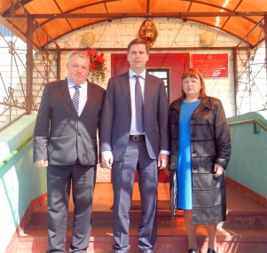 Во время своего визита министр социальной политики Нижегородской области А. Н. Гнеушев посетил дом-интернат для престарелых и инвалидов