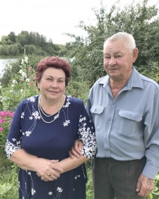 За плечами супругов Антонины и Михаила Колтиных 50 лет совместной счастливой жизни