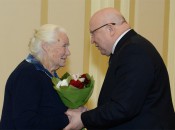 Зоя Васильевна Бабанова на торжественном приеме у губернатора В.П. Шанцева. 2015 год.