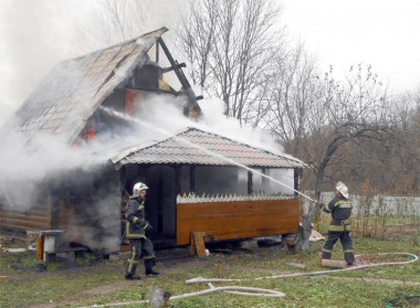 В Ивановском сгорела новая баня