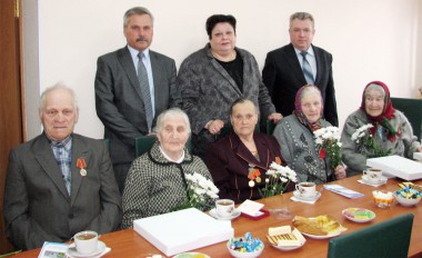 31 марта наш район посетила министр финансов Нижегородской области О.Ю. Сулима и приняла участие в торжественной церемонии вручения ветеранам юбилейных медалей.