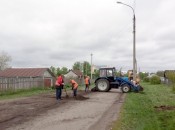 Идет ямочный ремонт дороги в переулке Кузнечный