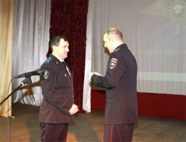 Майору юстиции П.В. Борисову вручили медаль За отличие в службе З степени. Фото автора