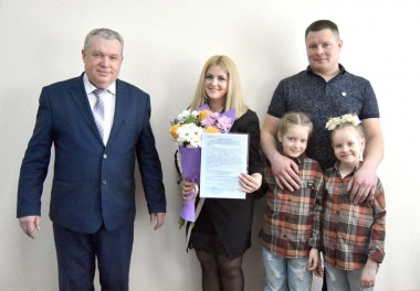 Молодая семья Рюминых из Холязина очень рада такой поддержке