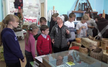 Ребята с интересом ознакомились с экспонатами Богоявленского церковно-краеведческого музея