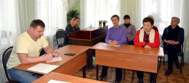 Р.В. Апроменко ответил на вопросы участников круглого стола