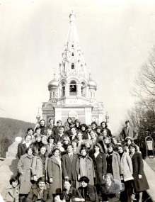 Секретари первичных комсомольских организаций — участники тура в братскую Болгарию, март 1979 г.  Гора Шипка