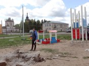 Установка новой игровой площадки для детей в Григорове