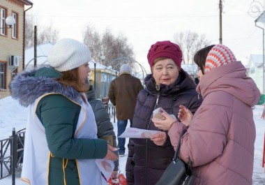 Всероссийская акция «Блокадный хлеб» на улицах Б.Мурашкина