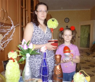 Татьяна Шайгородская и замечательные творения её рук,  которые она с удовольствием дарит родным и близким