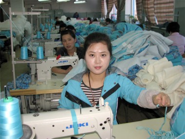 Как трудятся кореянки, корреспонденты газеты увидели сами, побывав в цеху швейной фабрики