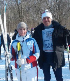 Большемурашкинские участники «Лыжни России» Татьяна Барышкова и Дмитрий Макаров