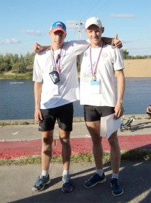 Дмитрий Полуэктов (справа) — чемпион России по академической гребле