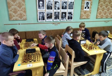 Квалификационный турнир по шахматам в ЦРТДЮ