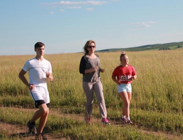 Семья Дубининых пробежала и прошла около 10 километров в рамках акции #НеПациент