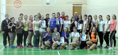 Участники открытого Первенства Большемурашкинского района по волейболу среди женских команд