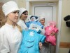 Глеб Никитин и министр здравоохранения России Вероника Скворцова поздравили с рождением тройни нижегородскую семью Гришиных