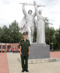 Алексей Ломаченко во время отпуска в Большом Мурашкине