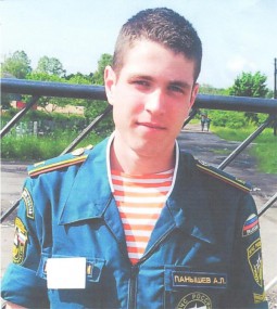 Аркадий Панышев из Большого Мурашкина награждён медалью за участие  в спасательной операции  в Приморье