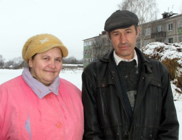 Дружно живут и так же дружно работают на личном подворье супруги Николай  и Татьяна Сурмины