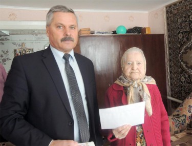 Клавдия Федоровна Судомойкина отметила 95-летний юбилей