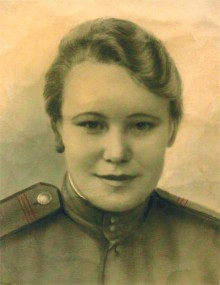 Сержант Антонина Григорьевна Колосова (Добродомова)