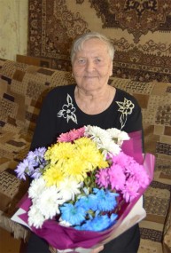Тамаре Петровне Киселёвой, жительнице Холязина,  в конце сентября исполнилось 85!