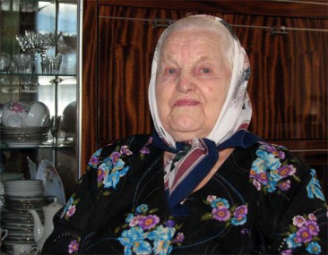 Ветеран труда Александра Константиновна Ратанова  никогда не боялась тяжёлой работы